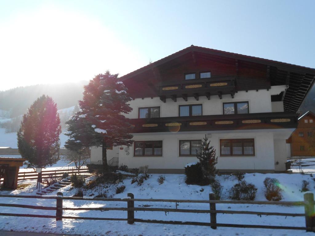 Hotel Pension Thorerhof Haus im Ennstal Zewnętrze zdjęcie